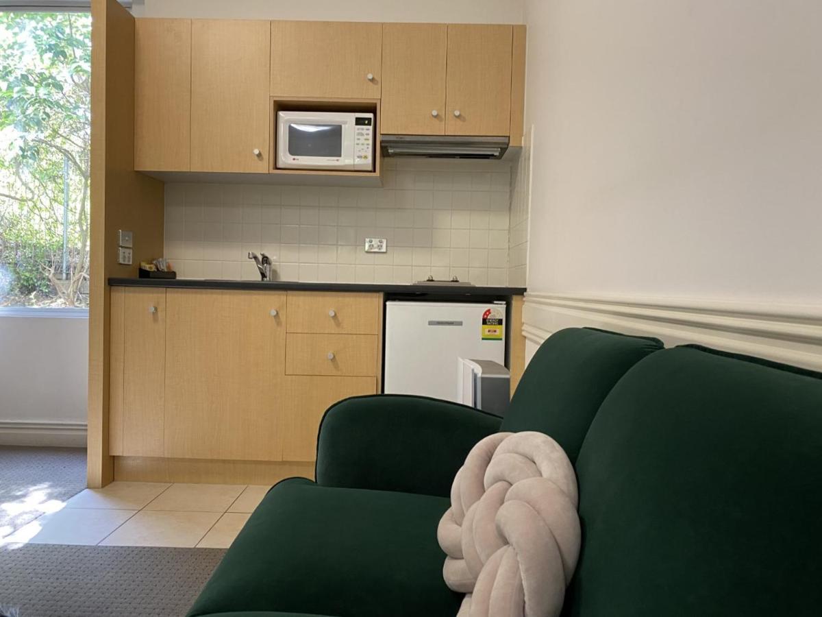 Beaumont Kew Apartments Мелбърн Екстериор снимка