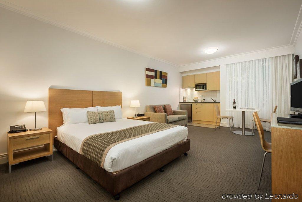 Beaumont Kew Apartments Мелбърн Екстериор снимка