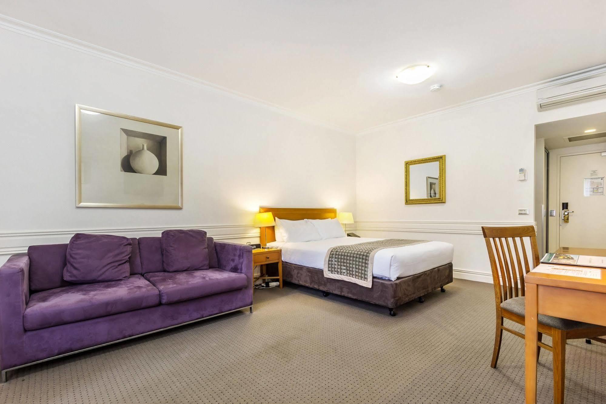 Beaumont Kew Apartments Мелбърн Екстериор снимка