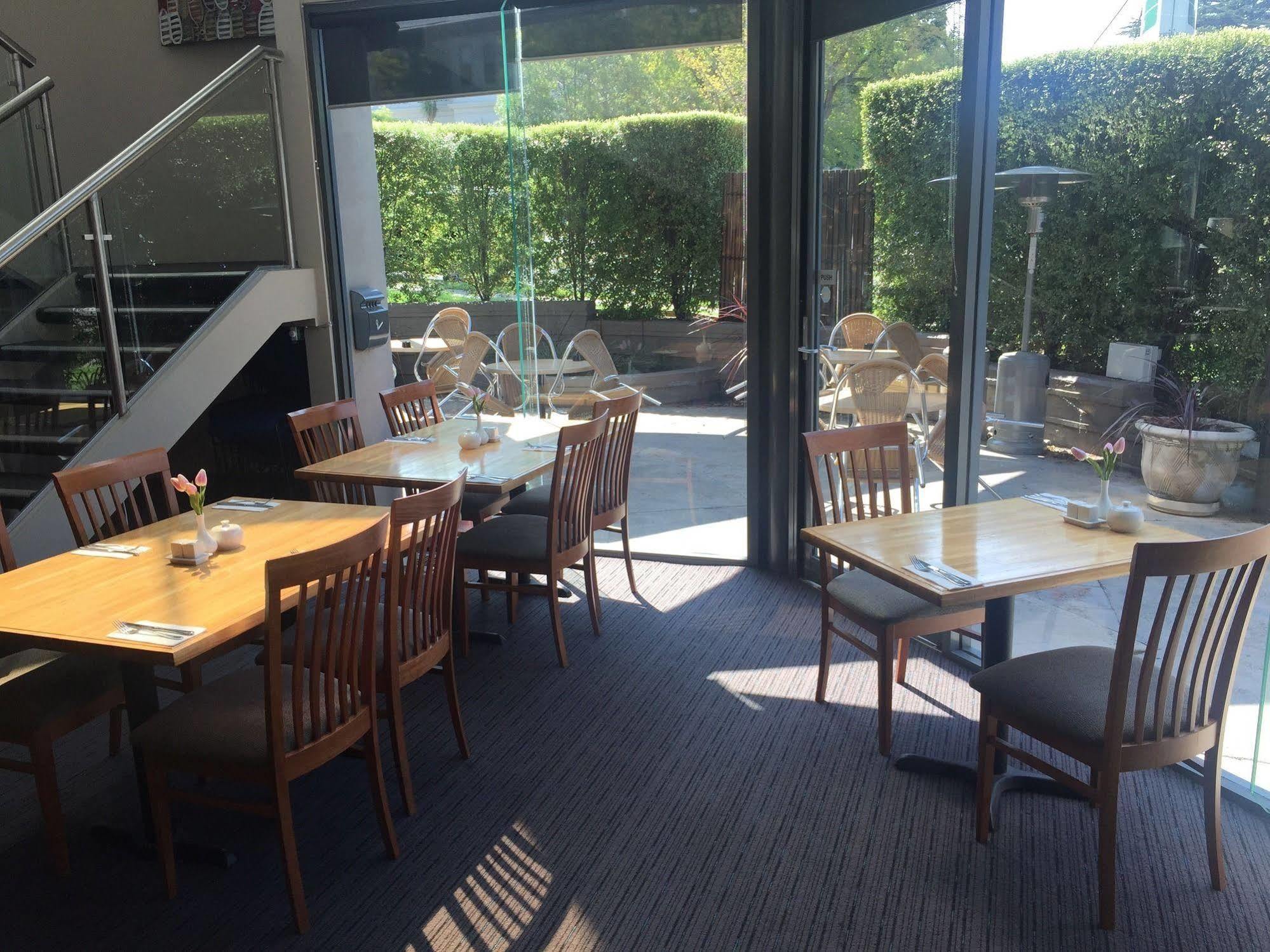 Beaumont Kew Apartments Мелбърн Екстериор снимка